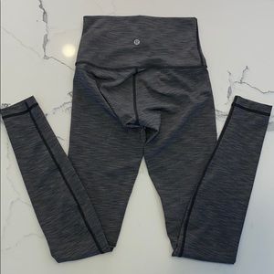 Lululemon high waisted pants (PRICED TO SELL)